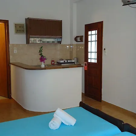 Mersina Exclusive 3* Naousa